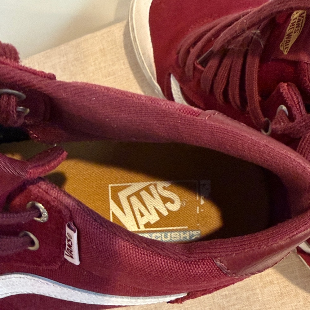 Vans Style 112 Mid Pro in Burgundy/White Shoes in Original Box - Picture 9 of 13